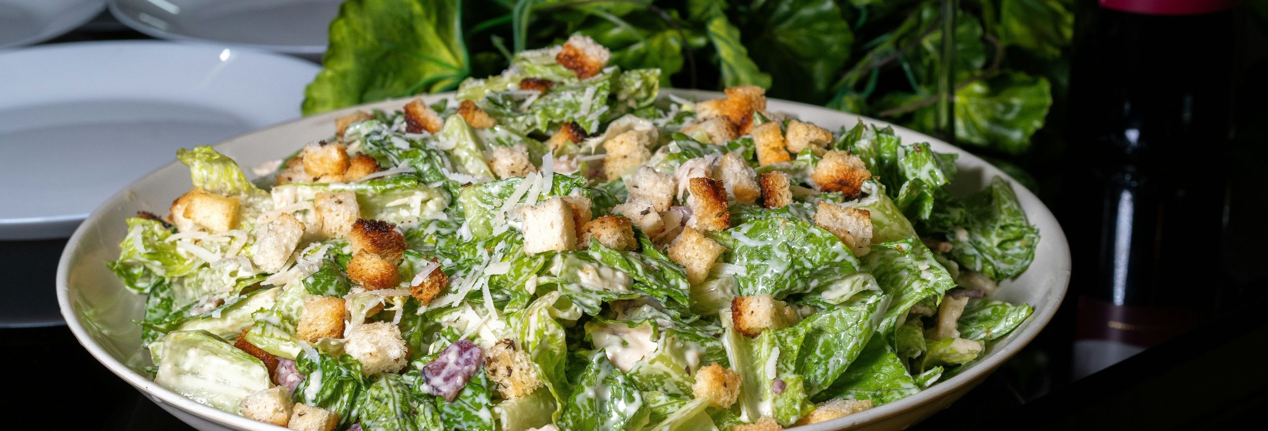 Letnje Salate Koje Osvežavaju: Lagane A Hranljive! Letnje Salate - Cezar Salata