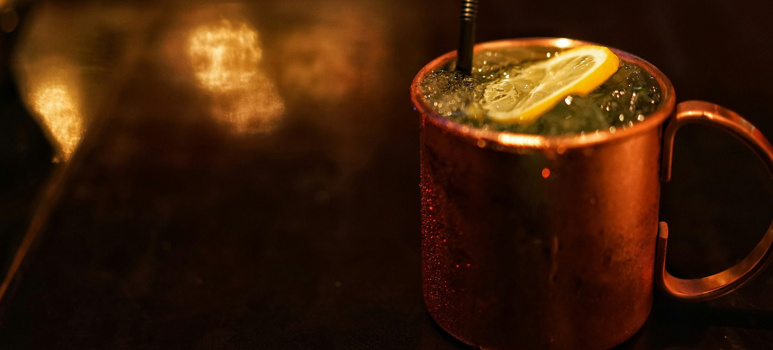 5 Razloga Zašto Je Ginger Beer Piće Koje Morate Probati Ovog Leta Moscow Mule - Koktel Sa Pivom Od Đumbira