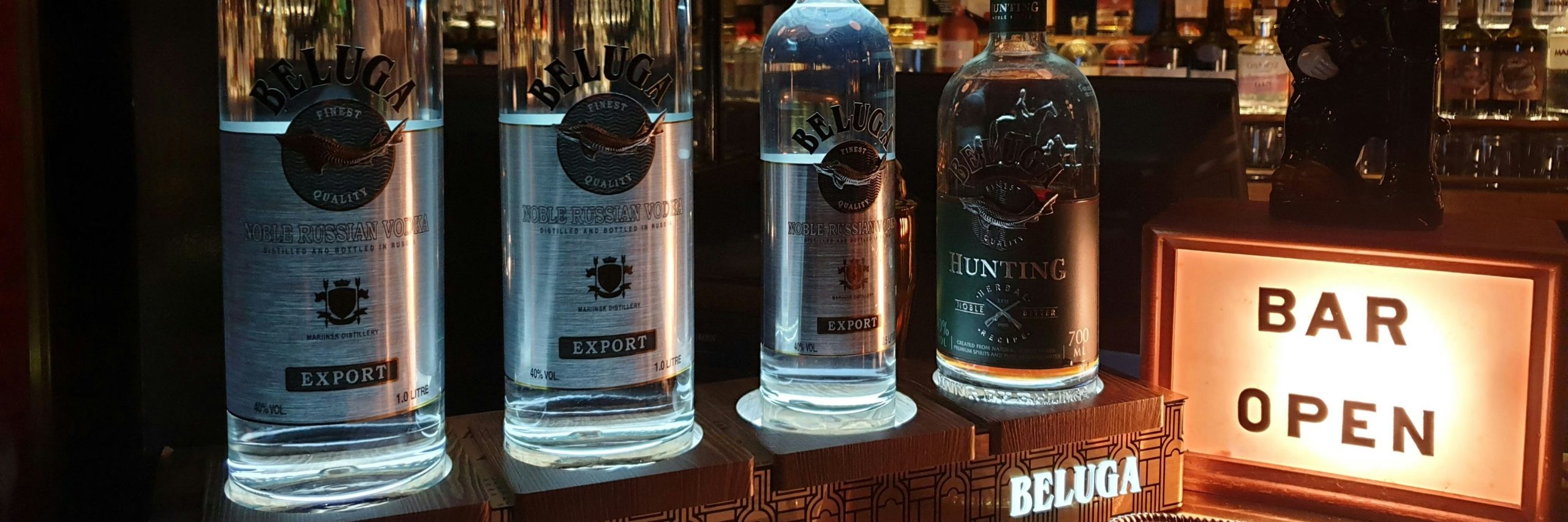 Premium Vodka: #1 U Luksuzu, Čistoći I Ukusu Bez Kompromisa Beluga - Ruski Simbol Luksuza I Prestiža